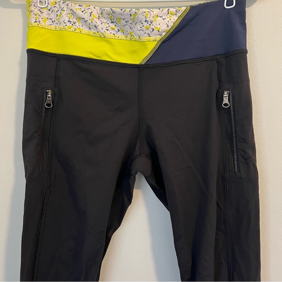 LuluLemon Inspire Tight II (Mesh) - Picture 3 of 11